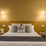 Elegante Da 6 Blu&oro Apartment *