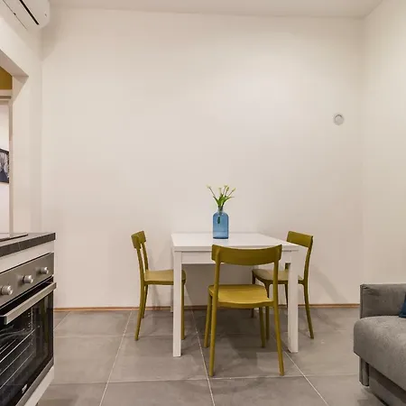 Appartement Elegante Da 6 Blu&oro *