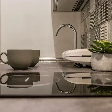 Elegante Da 6 Blu&oro * Trieste