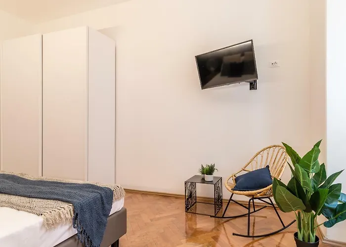 Apartment Elegante Da 6 Blu&oro *